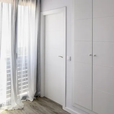 Hotel Antonella Fuentes de Andalucia
